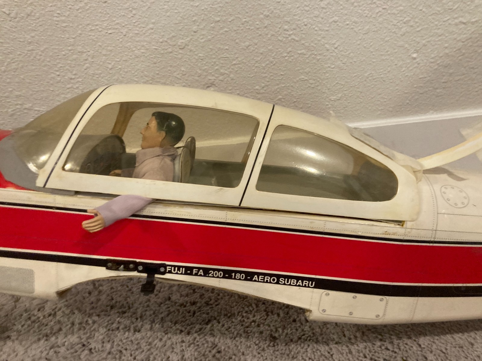 G-BBRE Fuji FA-200 Aero Subaru 180 Aircraft W/ Magnum XLS 46 Engine R/C