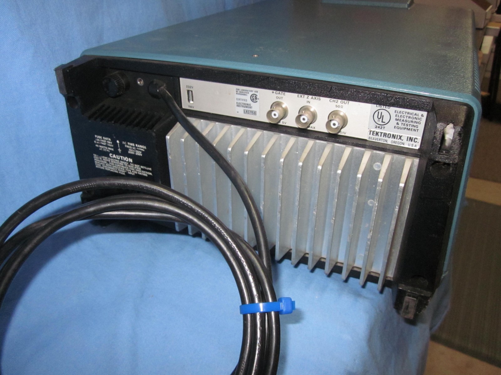 Tektronics 455 Oscilloscope .. did nothing when plugged in .. dead or user error
