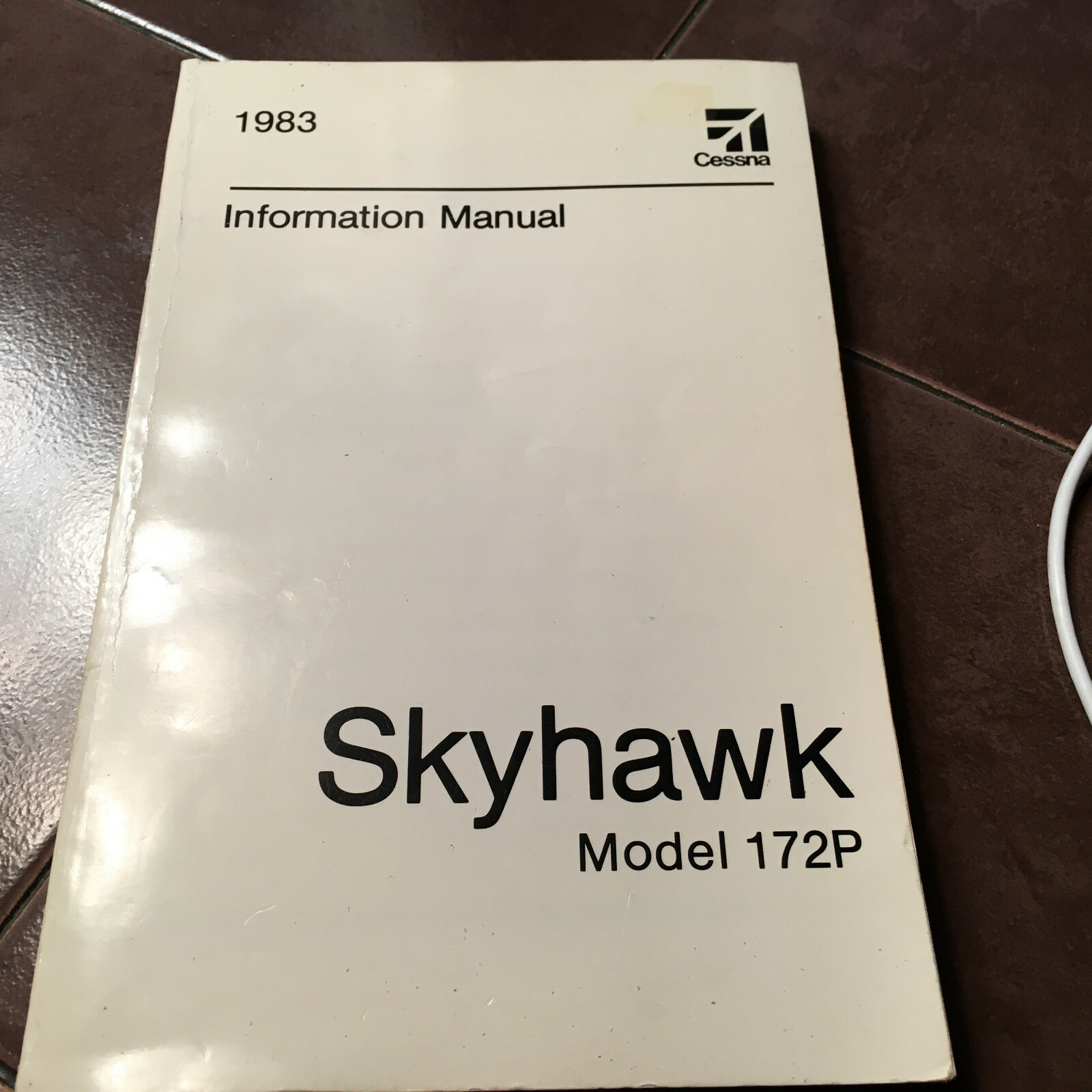 1983 Cessna 172P Skyhawk Information manual