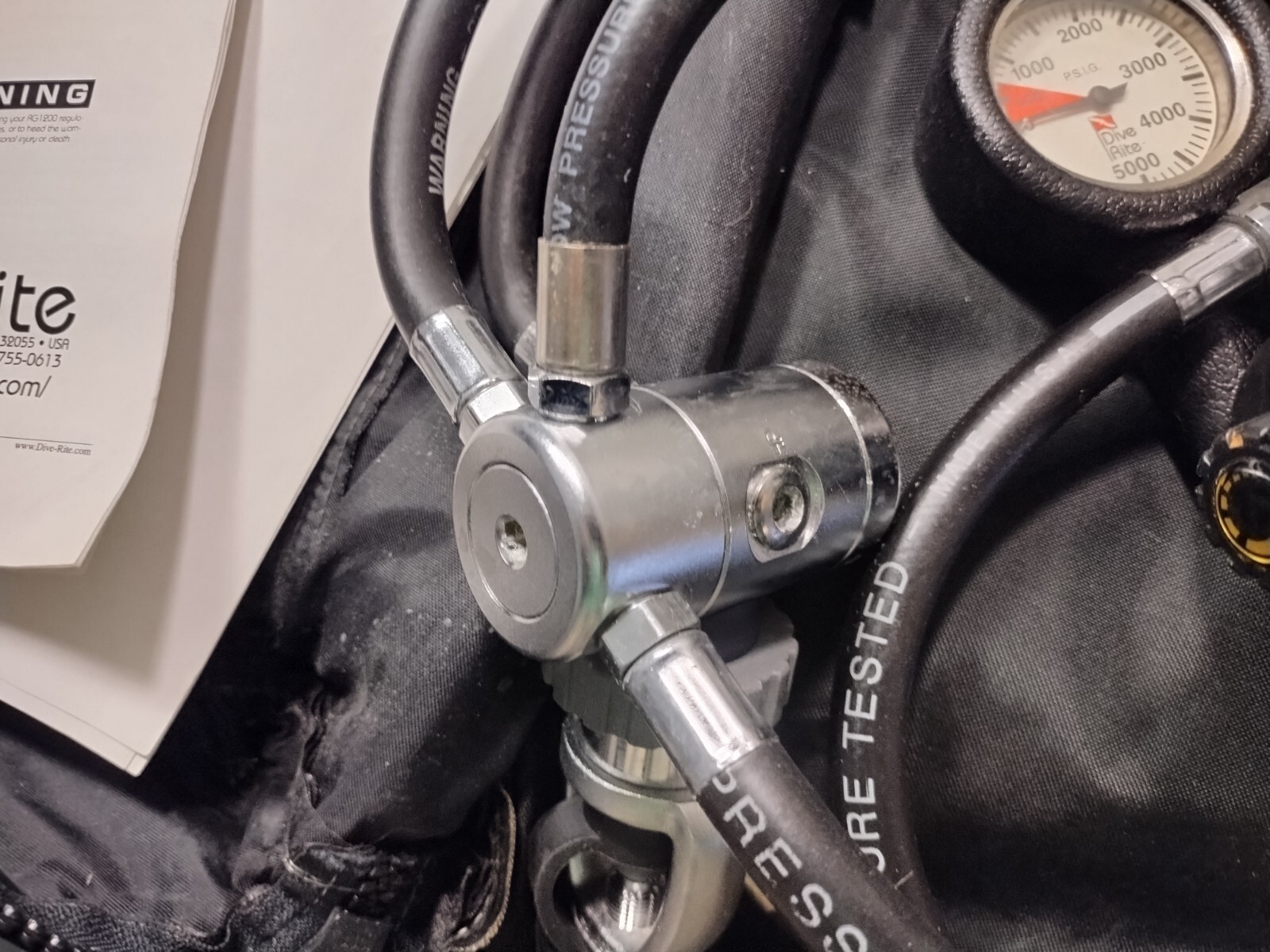 Dive Rite RG1200 Octopus Regulator System w/ Meter and Case **EUC