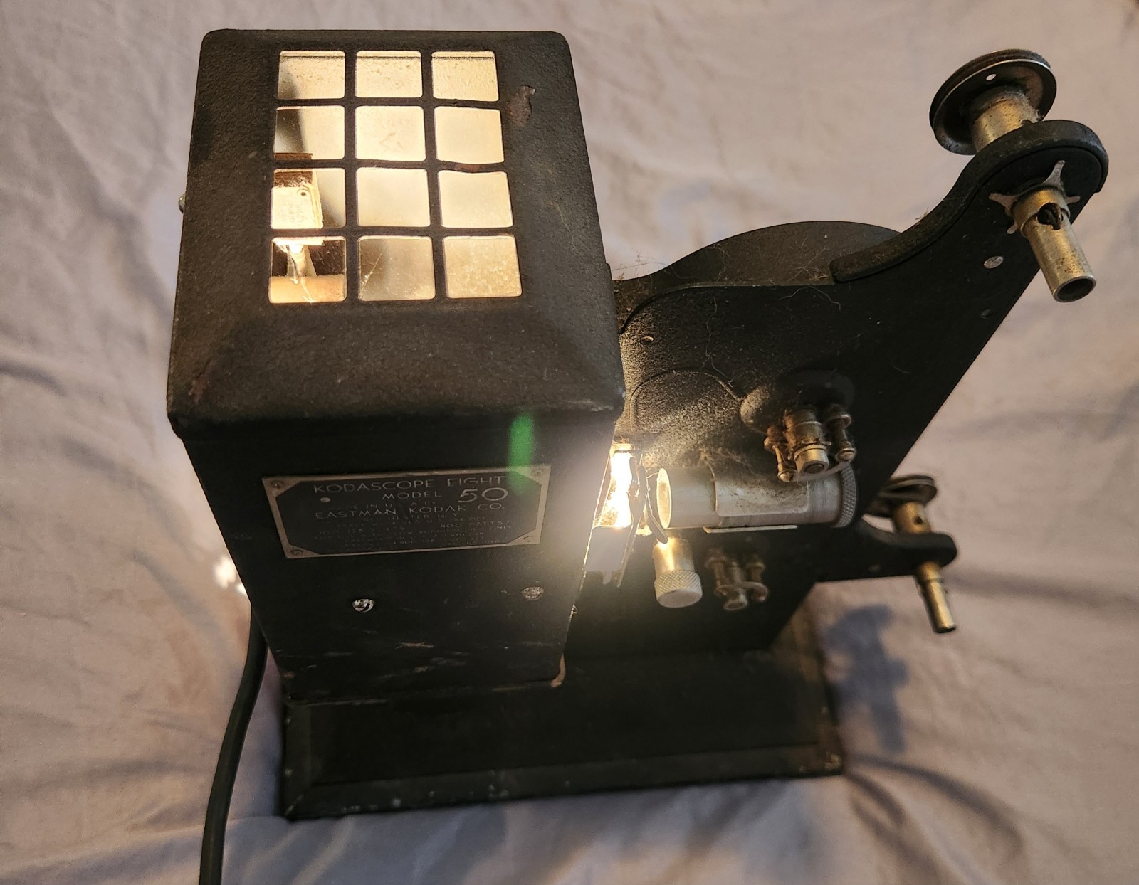 1932 Vintage Kodascope Eight  Movie Projector Model 50
