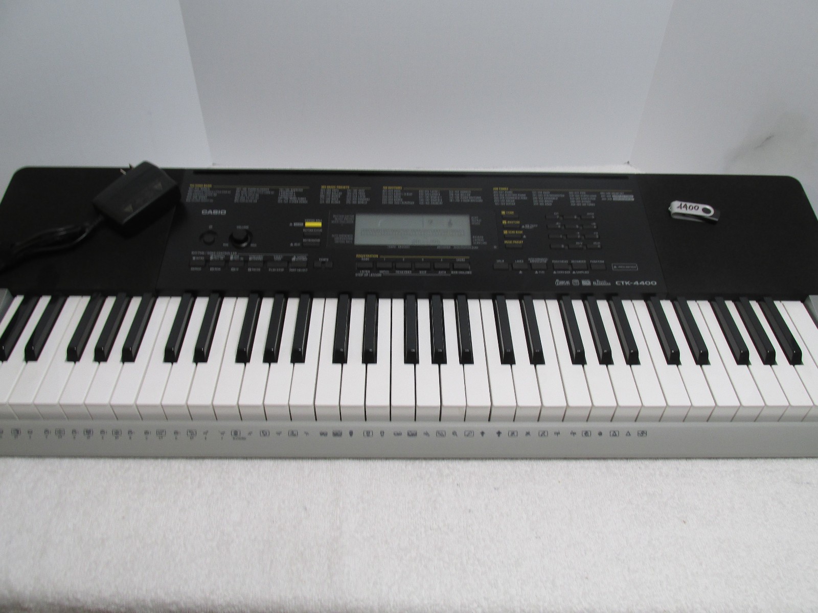 Casio CTK-4400 Electronic Keyboard, 600 Tones, 180 Rhythms, with power