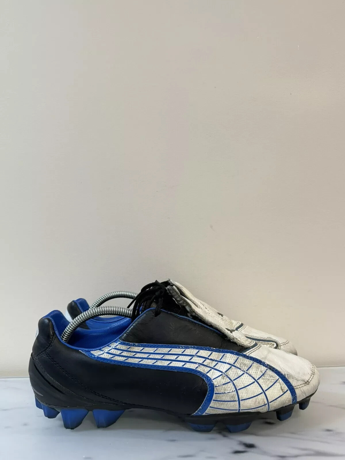 Puma V3.10 FG US 10 Soccer Cleats Football Soccer Boots Profi Carbon
