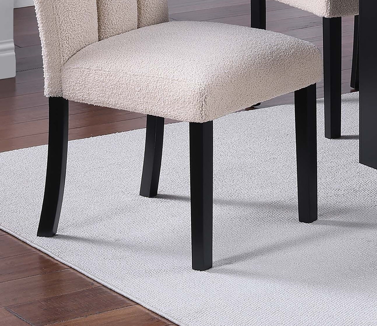Classic Two-Tone Design White Faux Marble Top Dining Table 4x Side Chairs Benc