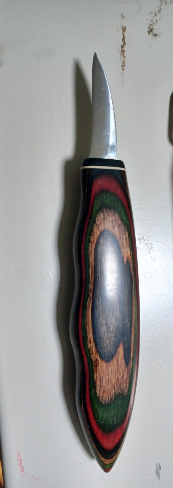 Helvie Carving 1 5/8" rough out detail knife. Helvie makes top quality knives,..