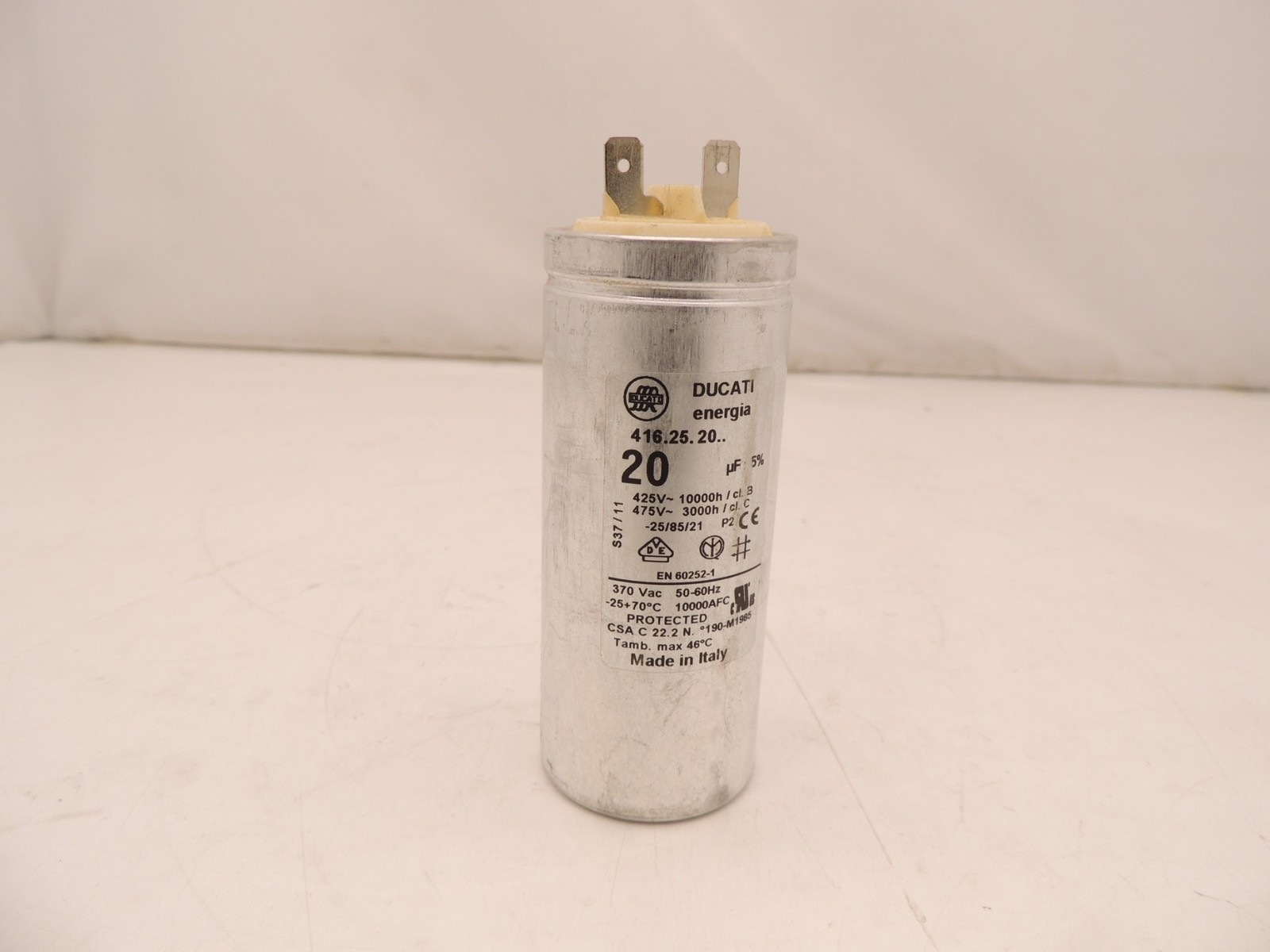 Ducati Air Compressor Pump Starter Capacitor 20uf 425V 475V