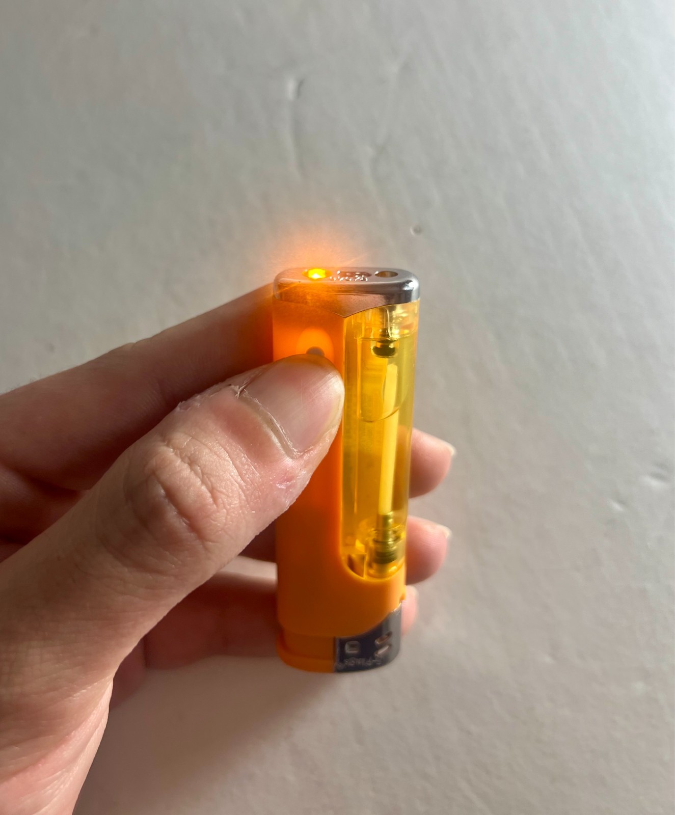 5 Flags - Led Lighters - Assorted Colors - 15 Count