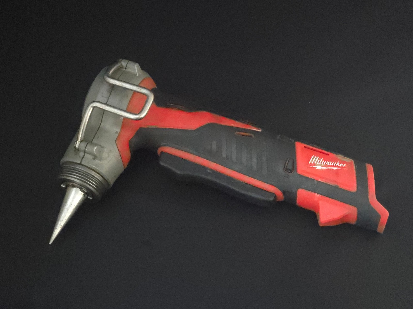 Milwaukee 2432-20 M12 ProPEX Cordless Expansion Tool 1/2” Expansion & 2ah Batt