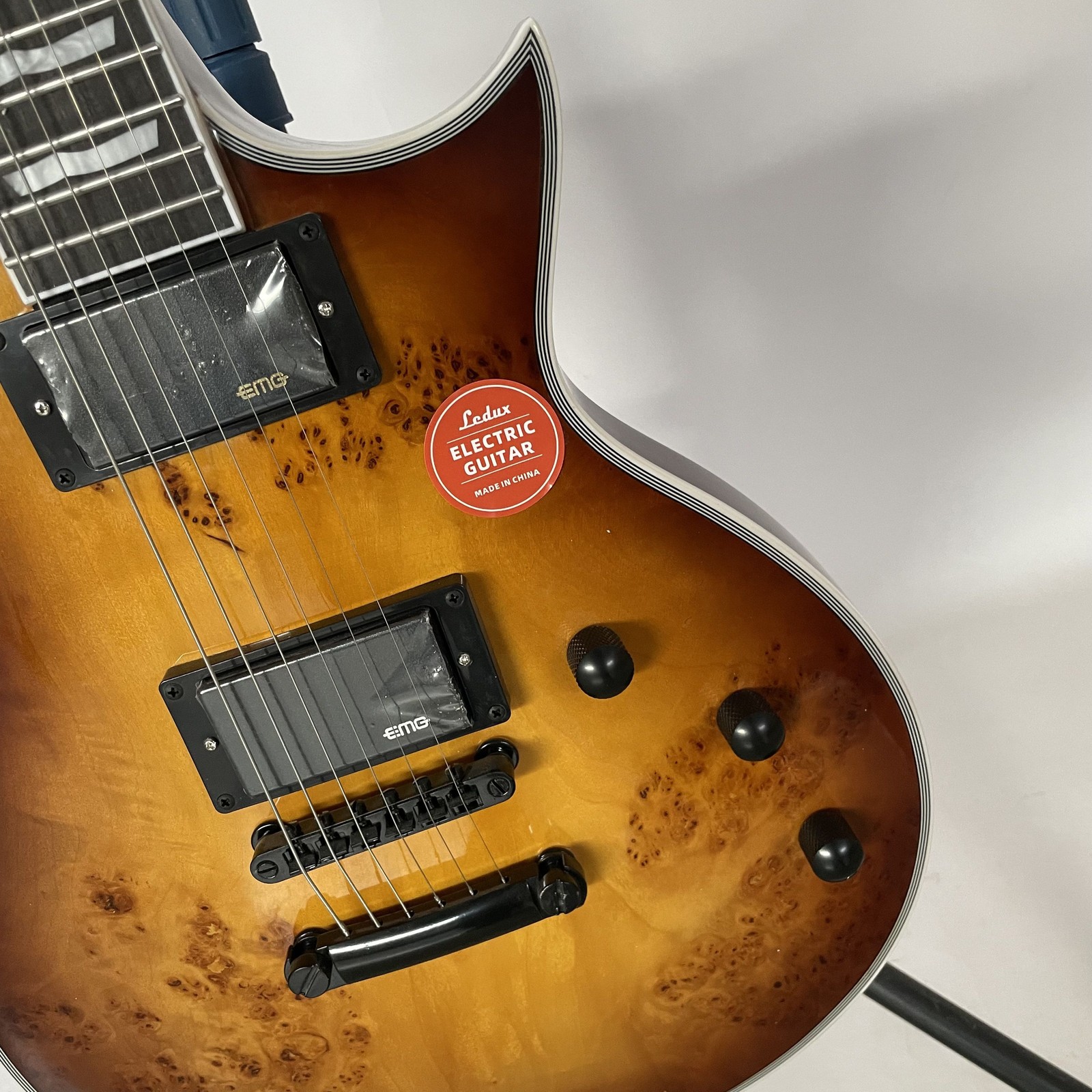 Cutaway Solid Electric Guitar Active Pickups Burl Maple Sunburst Black Hardware