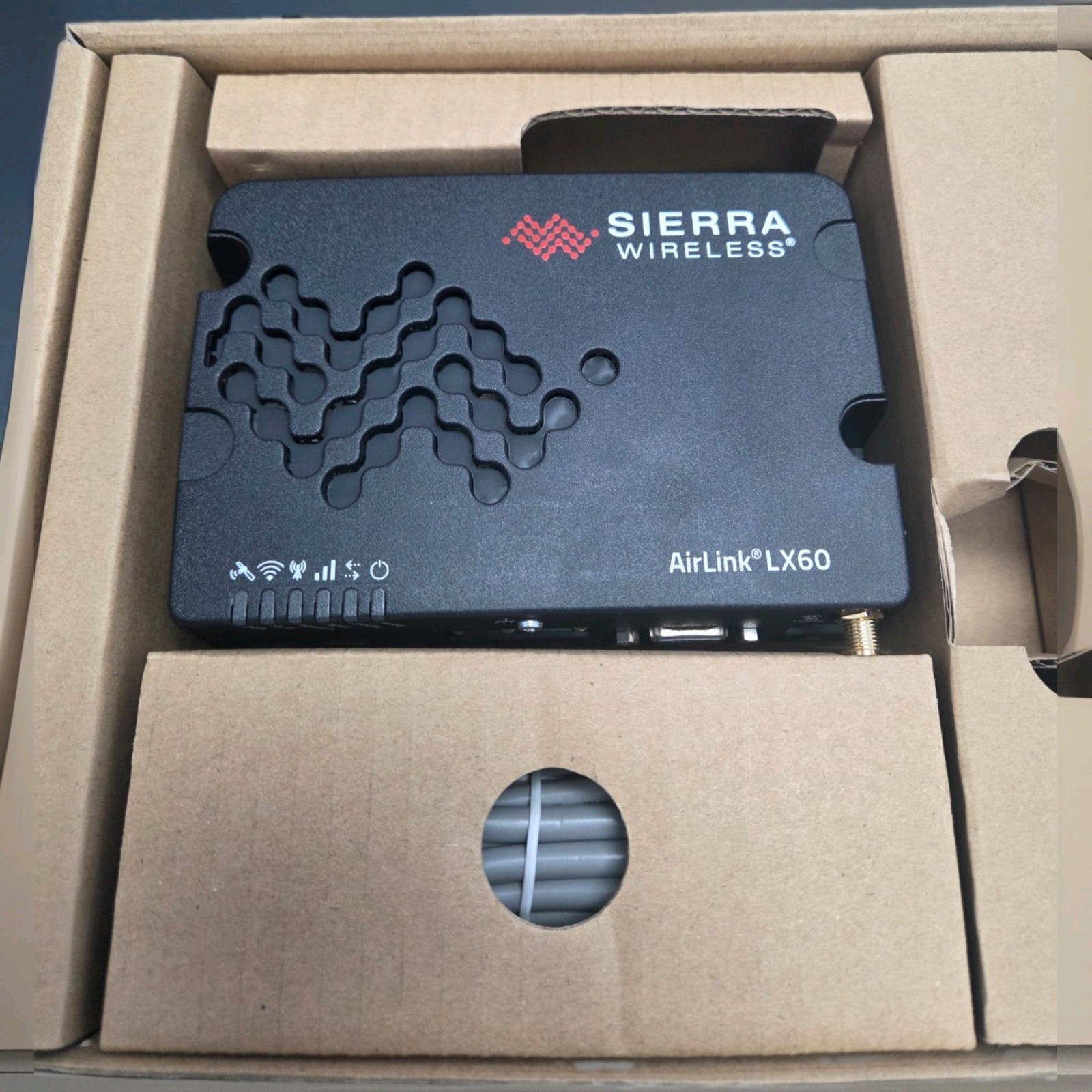 Sierra Wireless AirLink LX60, LTE -M/NB