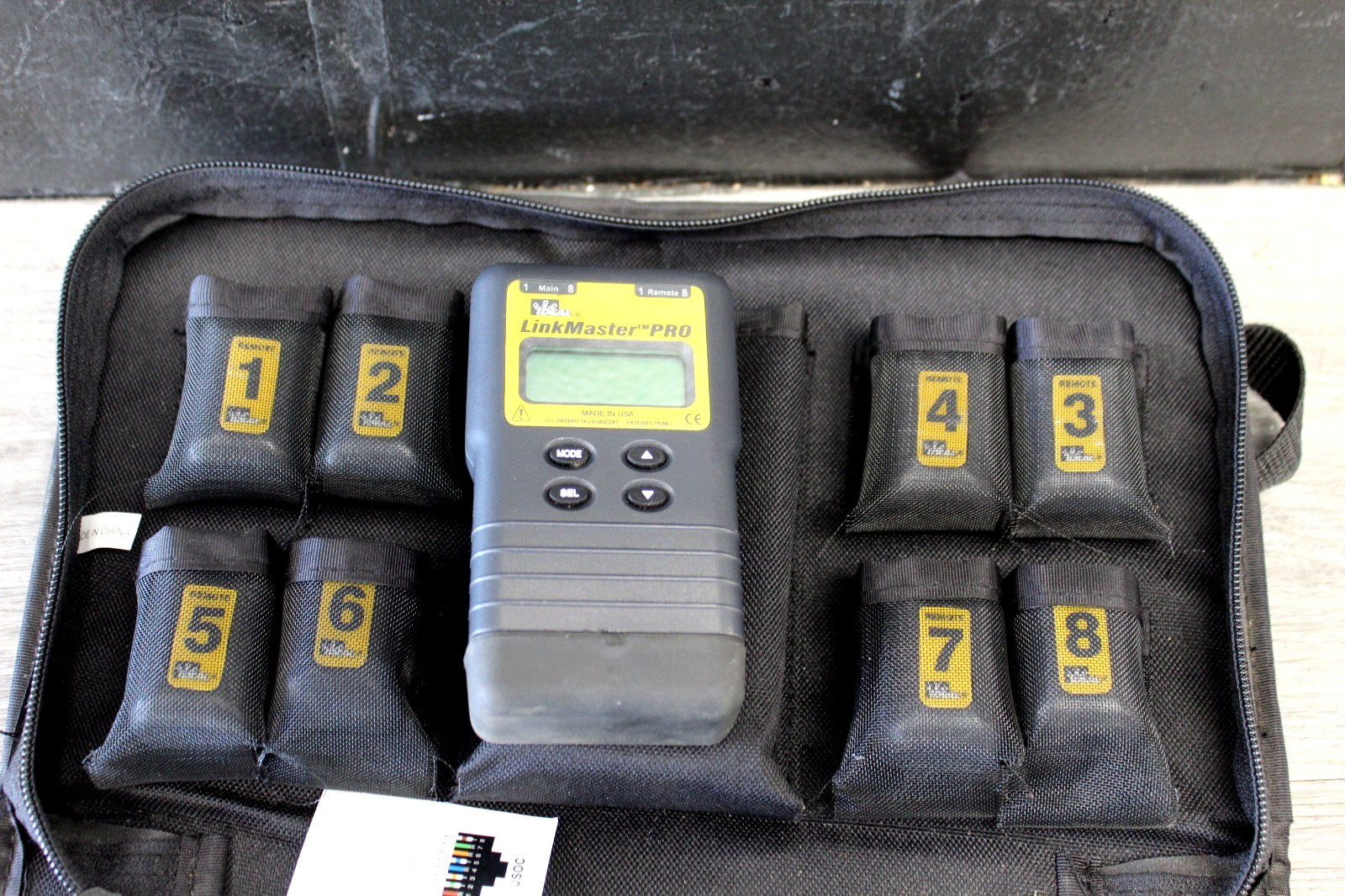 IDEAL LinkMaster PRO Cable Tester Kit with remotes 1-8, cables, case
