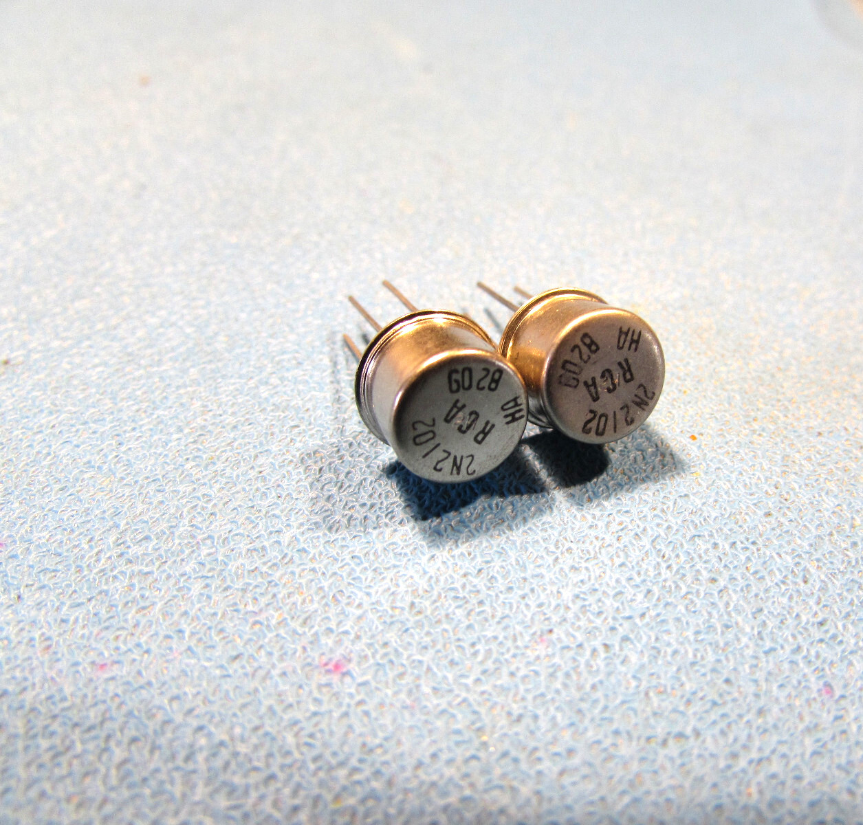 2N2102 Genuine RCA Silicon Transistors (Qty: 2 pieces) FAST SHIPPING FROM U.S.A.