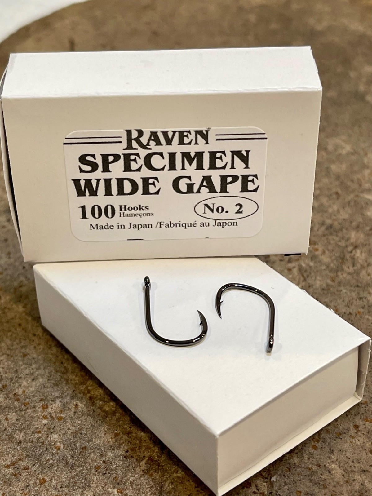 Raven Specimen Wide Gape Hooks, Size 2, 100 Ct Box