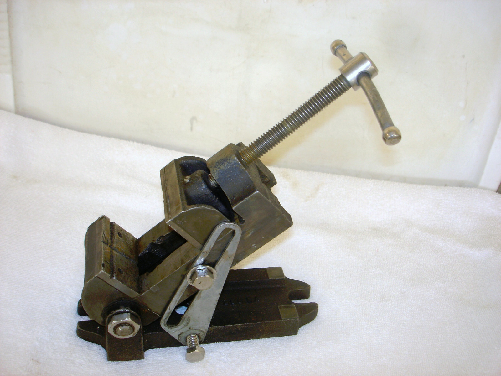 Vintage ERON 2-1/2" Industrial Benchtop -Drill Tilt Vise  - P250BA / 363