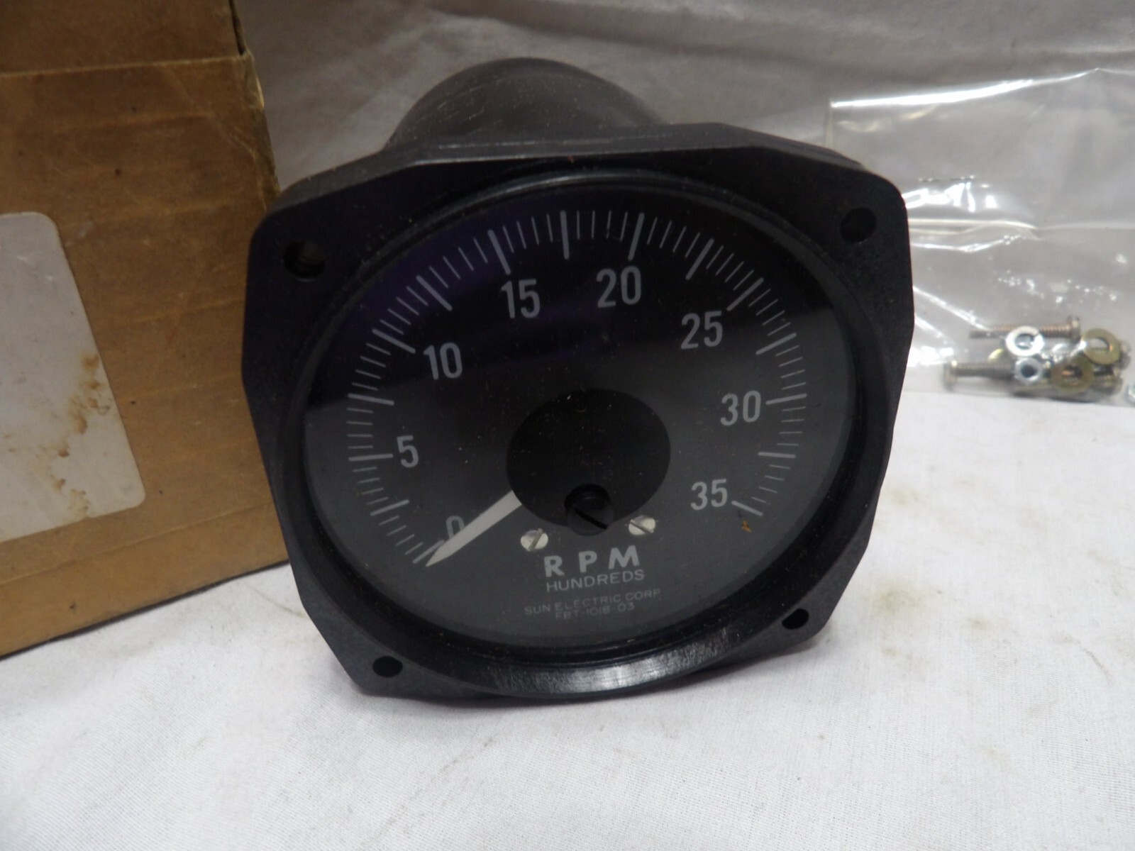 Sun Tachometer FB26A