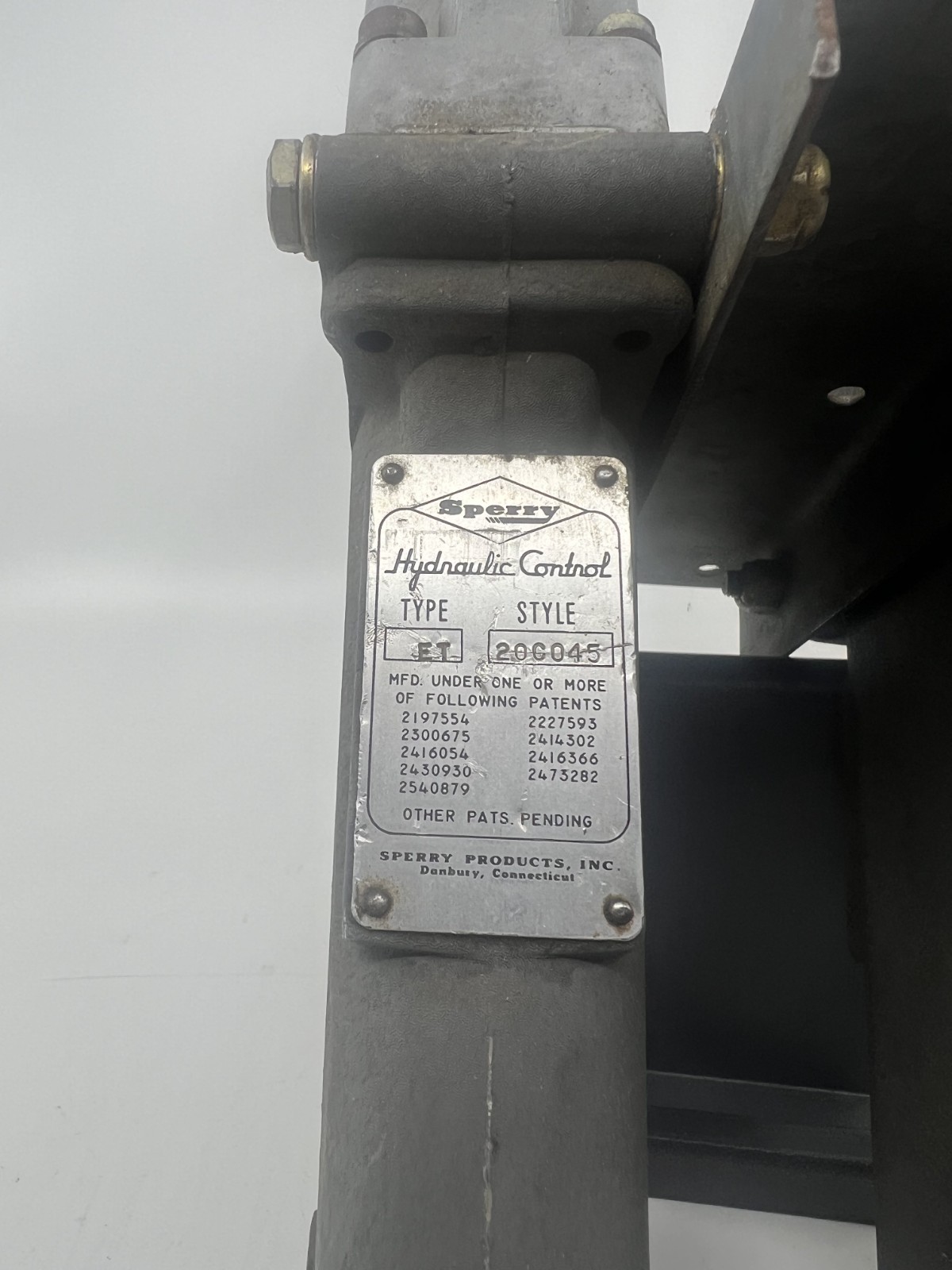 Sperry Hydraulic Control Type ET Style 20C045