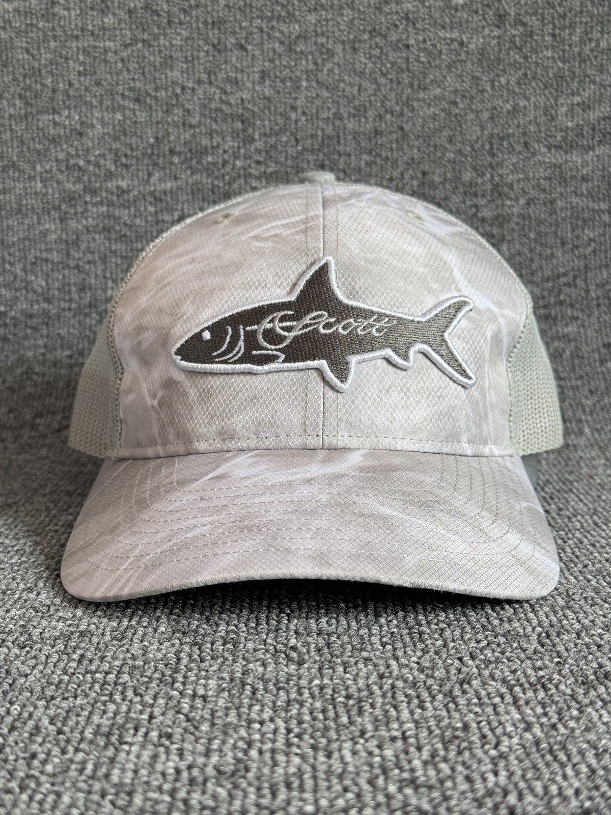 Scott Fishing Trucker Snapback Gray Mesh Back Hat One Size Curved Brim