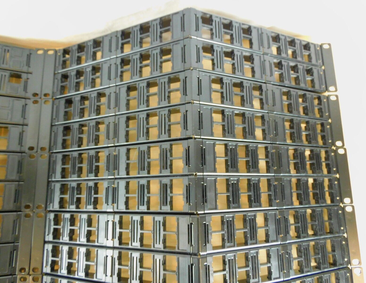 760207308 CPPA-UDDM-M-2U-48 Angled CommScope Patch Panels UNLOADED - LOT OF 12