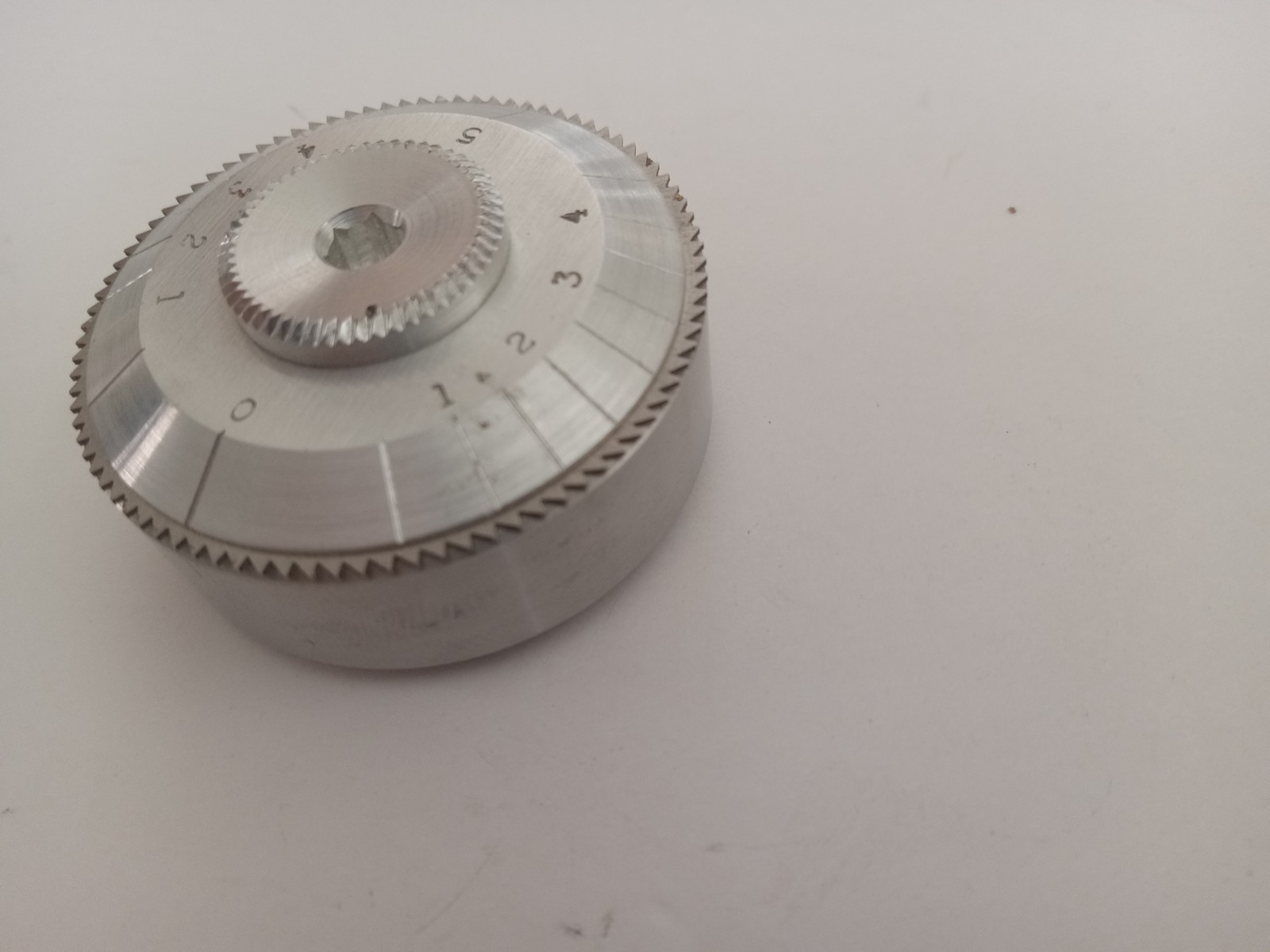 Gardner Scratch Thicknes Gage