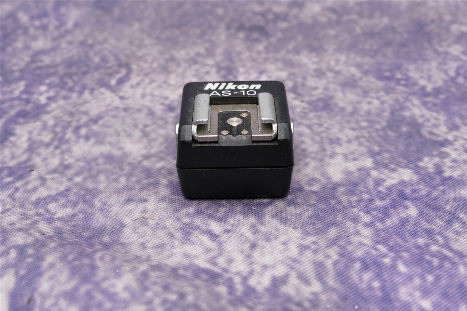 AS-10 TTL Multi-Flash Adapter