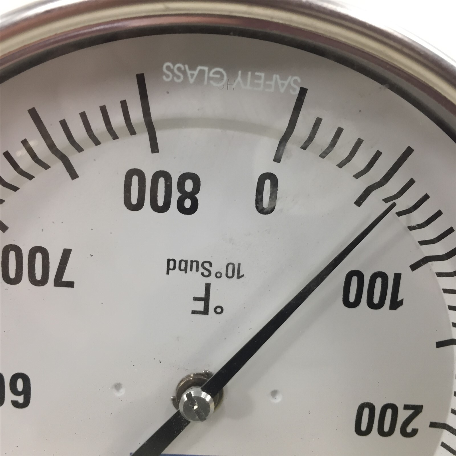 WIKA 0-800F Thermometer 5" Face 3.25" Stem