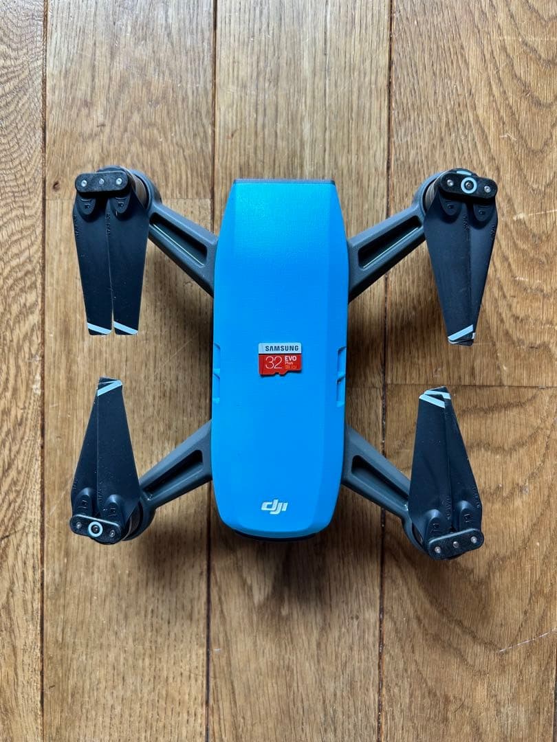 DJI Spark Fly More Combo Drone Quadcopter Blue Gray 32GB Original Package