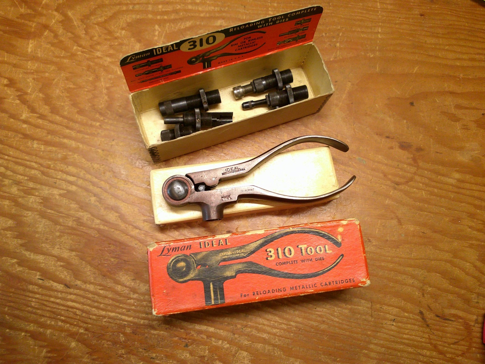 Vintage Lyman Ideal 22 Hornet Reloading Tool with Dies in 310 Box