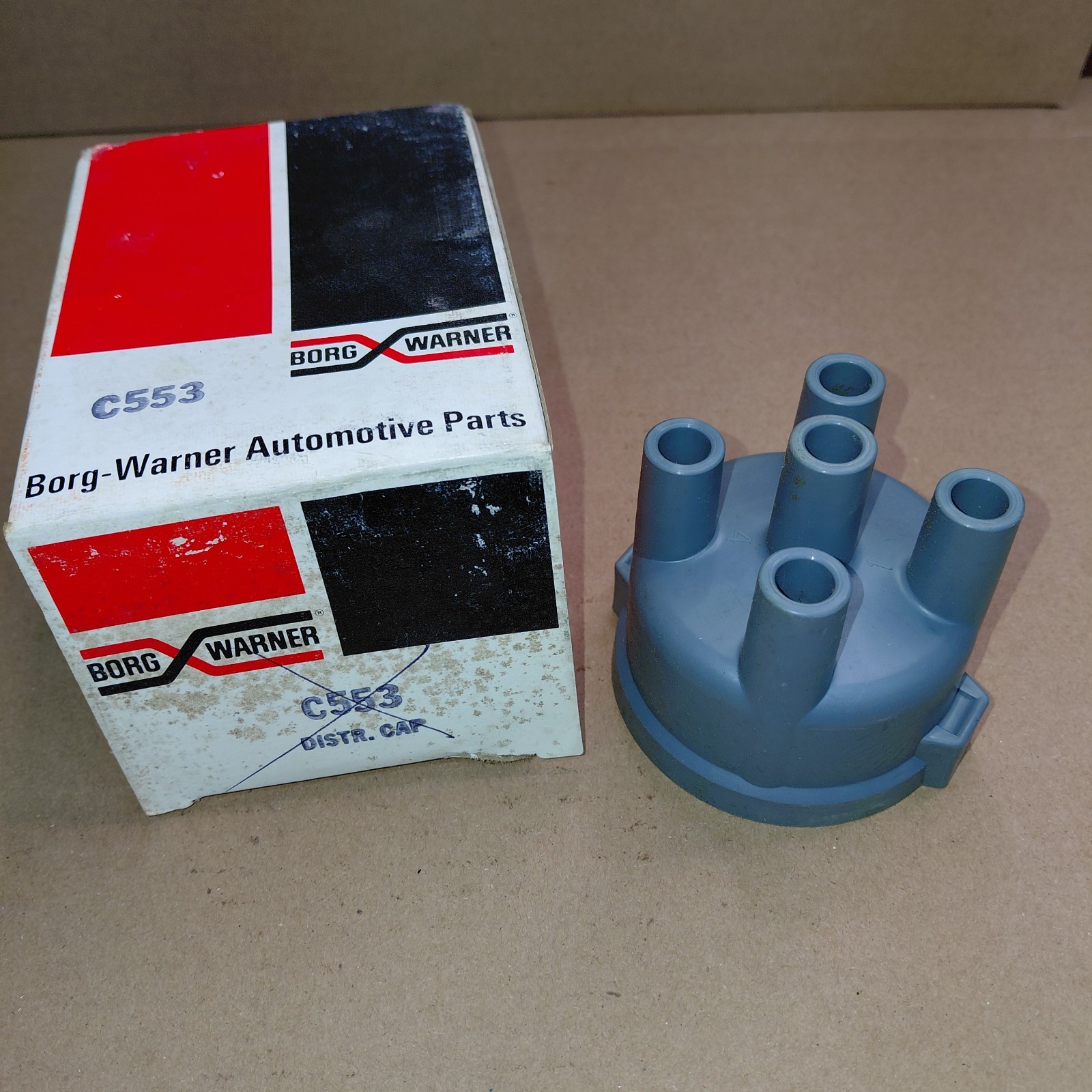 Borg Warner BWD Distributor Cap C553 - Fits 71-73 Dodge Colt and more