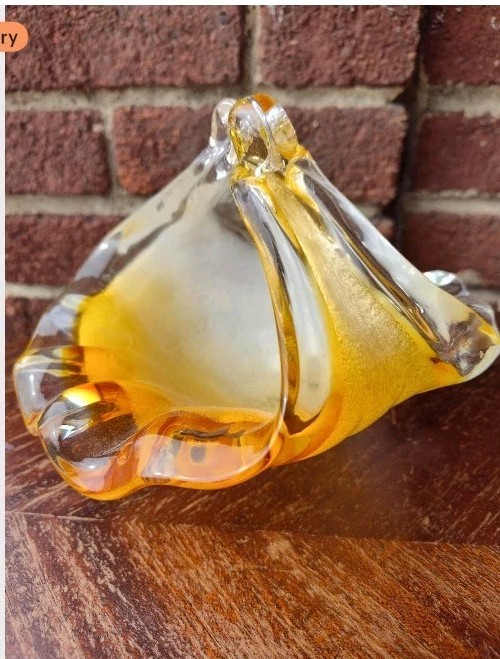VINTAGE Art Glass Candy Dish Decor MCM Scalloped Glossy 5x7.5"