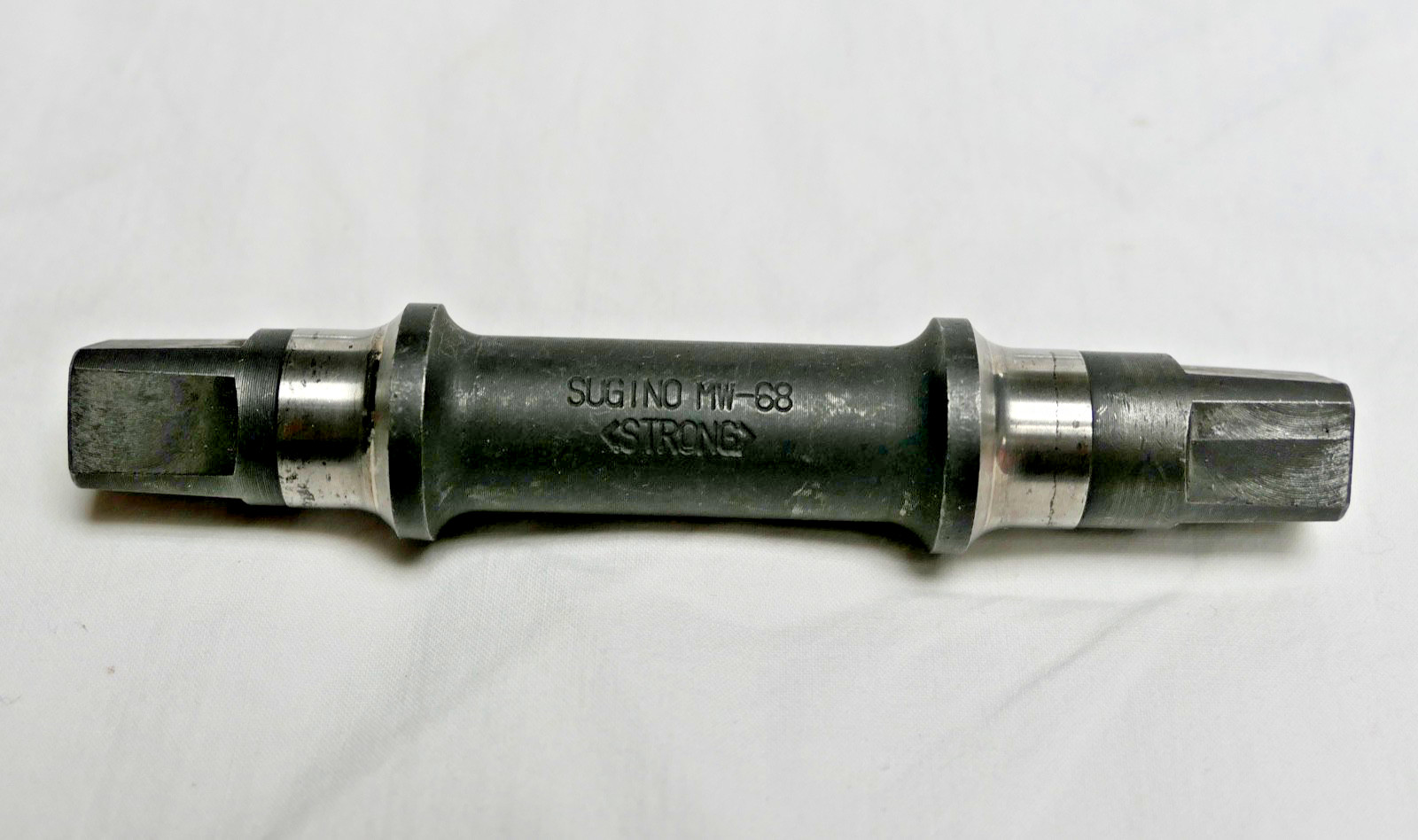 Vintage Sugino MW-68 {Strong} Bottom Bracket Spindle Square Taper 114 mm