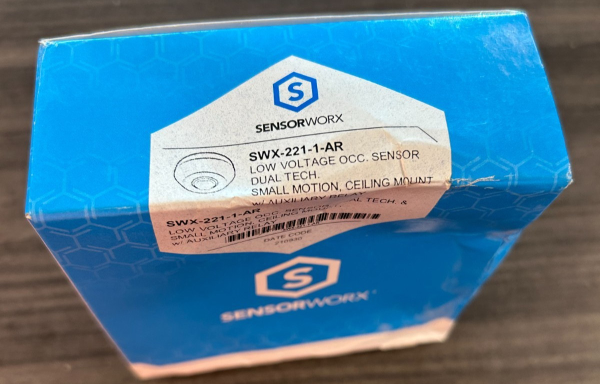 SWX-221-1-AR LOW VOLTAGE CEILING OCCUPANCY SENSOR, DUAL-TECH