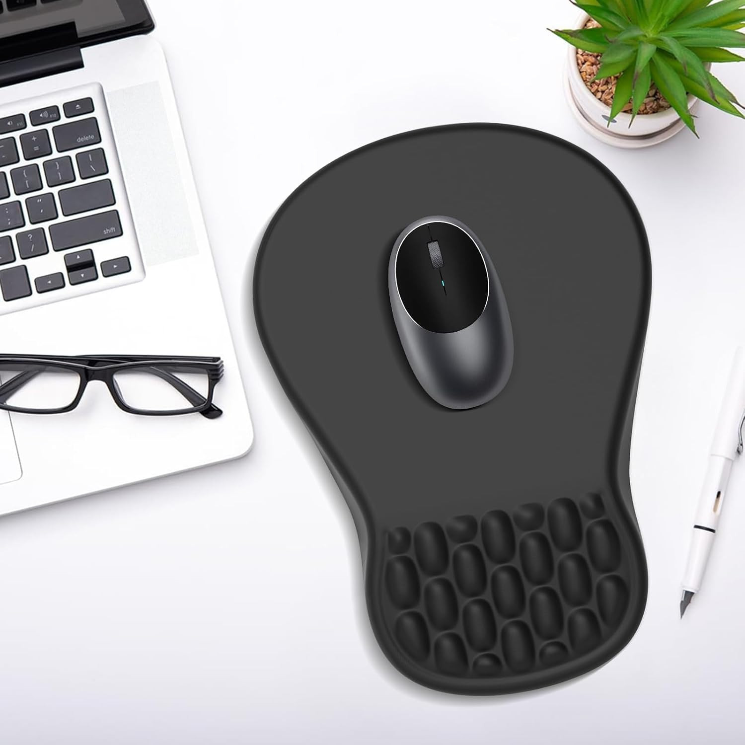 Ergonomic Mouse Pad with Wrist Rest Support, Mousepad with Comfortable Memory Fo