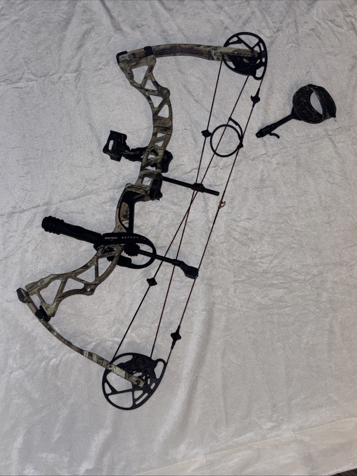 Bowtech Assassin 60lbs 29in DL