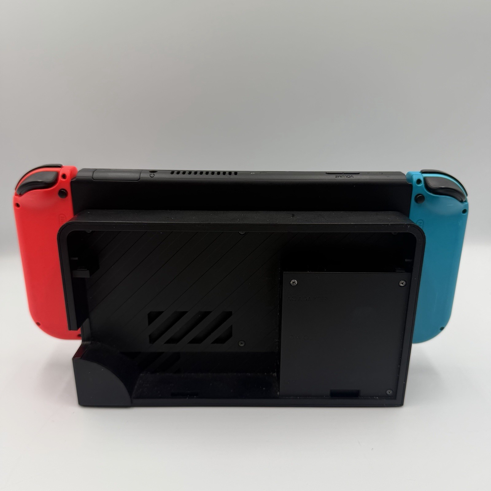 Nintendo Switch OLED Red & Blue Bundle Mario Kart 8 Deluxe