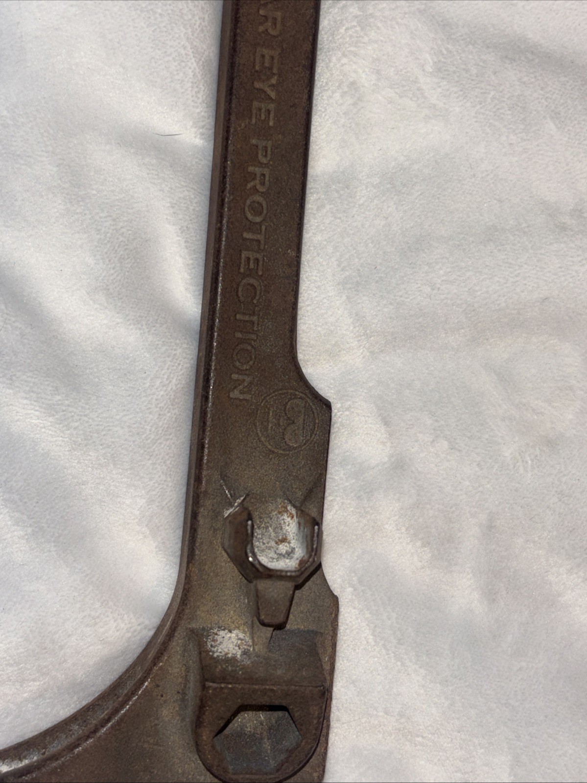 Dead On Tools Exhumer 10-5/8" Long Nail Puller Multi-Tool Pry Bar Hammer
