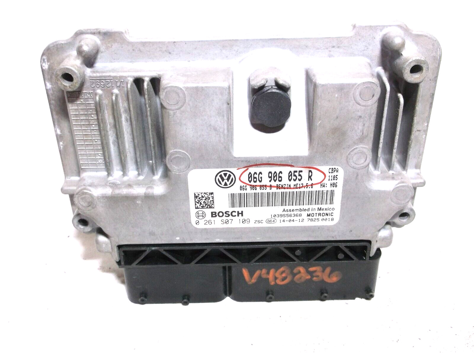 11-12 VOLKSWAGEN  JETTA 2.0L NON TURBO/MANUAL TRANSMISSION/CBPA/ENGINE COMPUTER