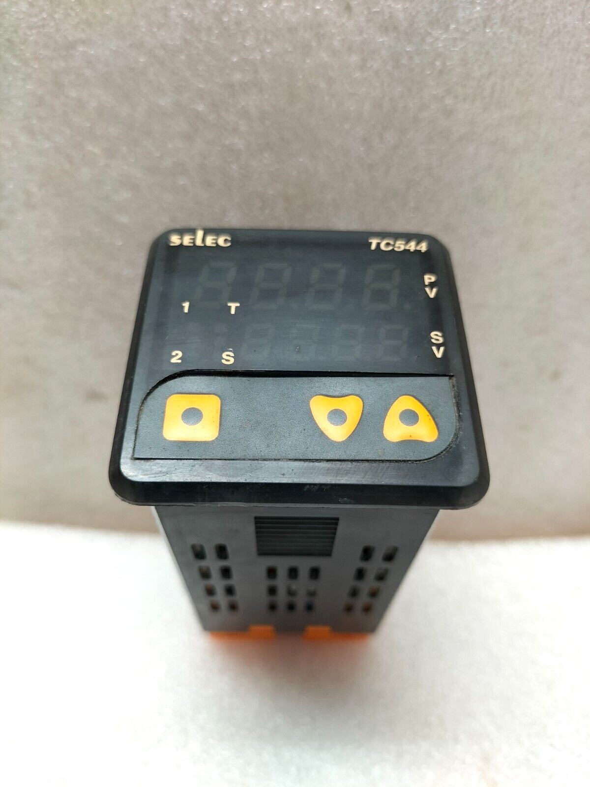 SELEC TC544A DIGITAL TEMPERATURE CONTROLLER