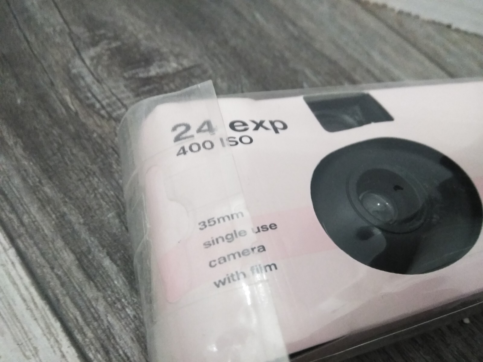 PROMOTIONAL Victoria's Secret 24 exp 400 ISO 35mm Camera with Film (SEALED)
