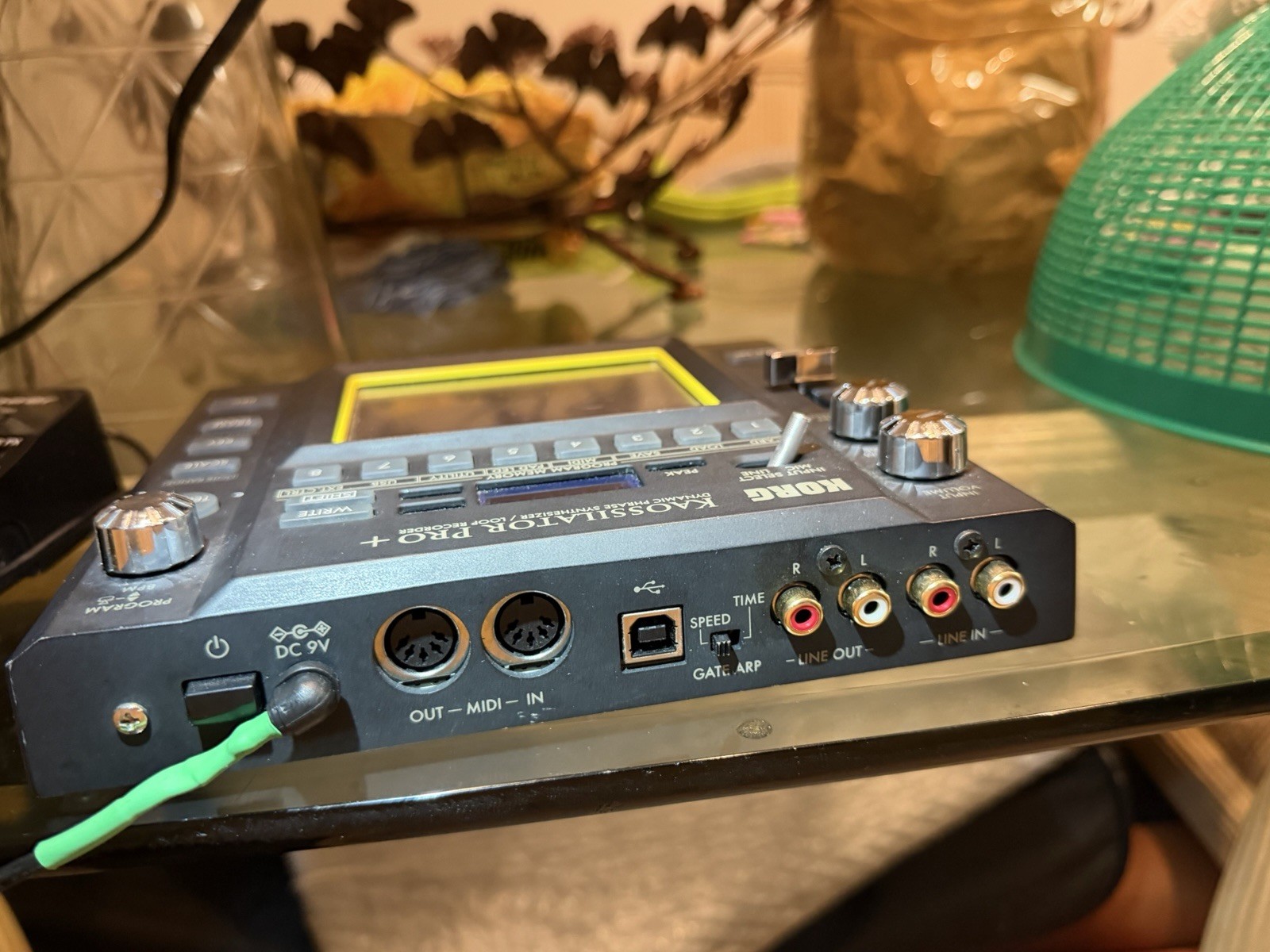 Dj Korg Kaossilator Pro Dynamic Effect Synthesizer