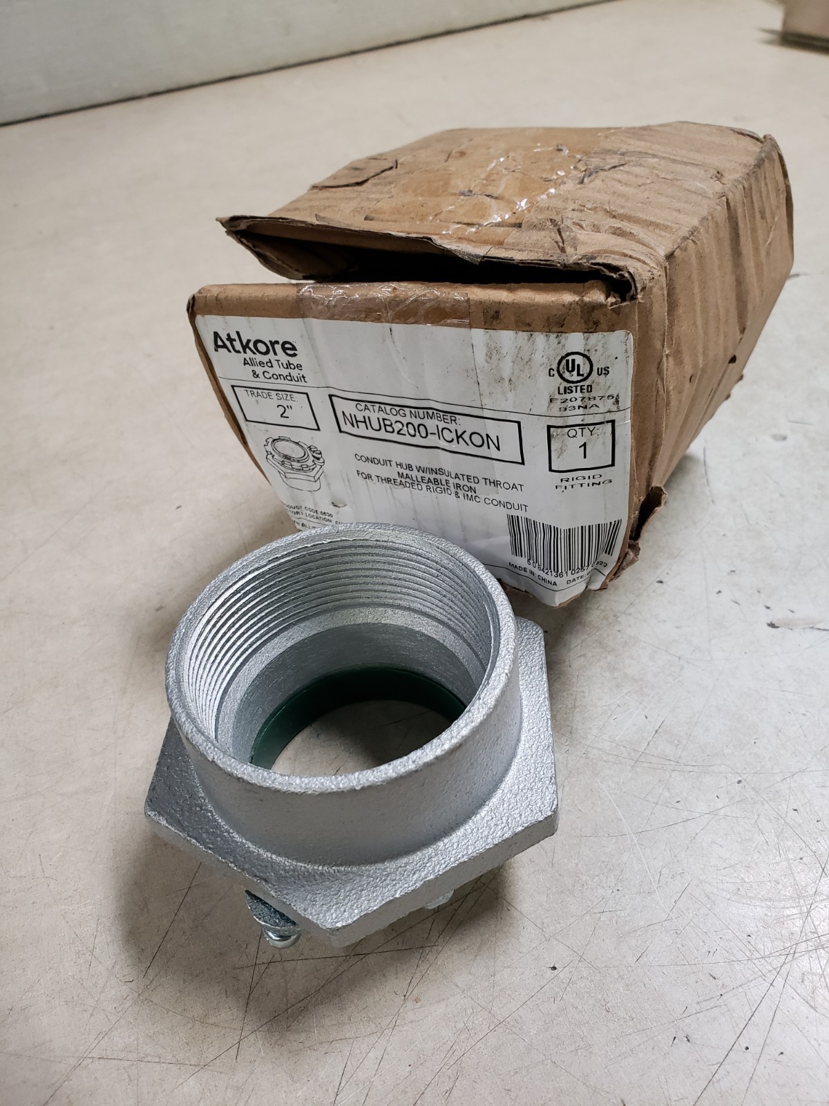 NHUB200-ICKON 2" Conduit Hub With Insulated Throat