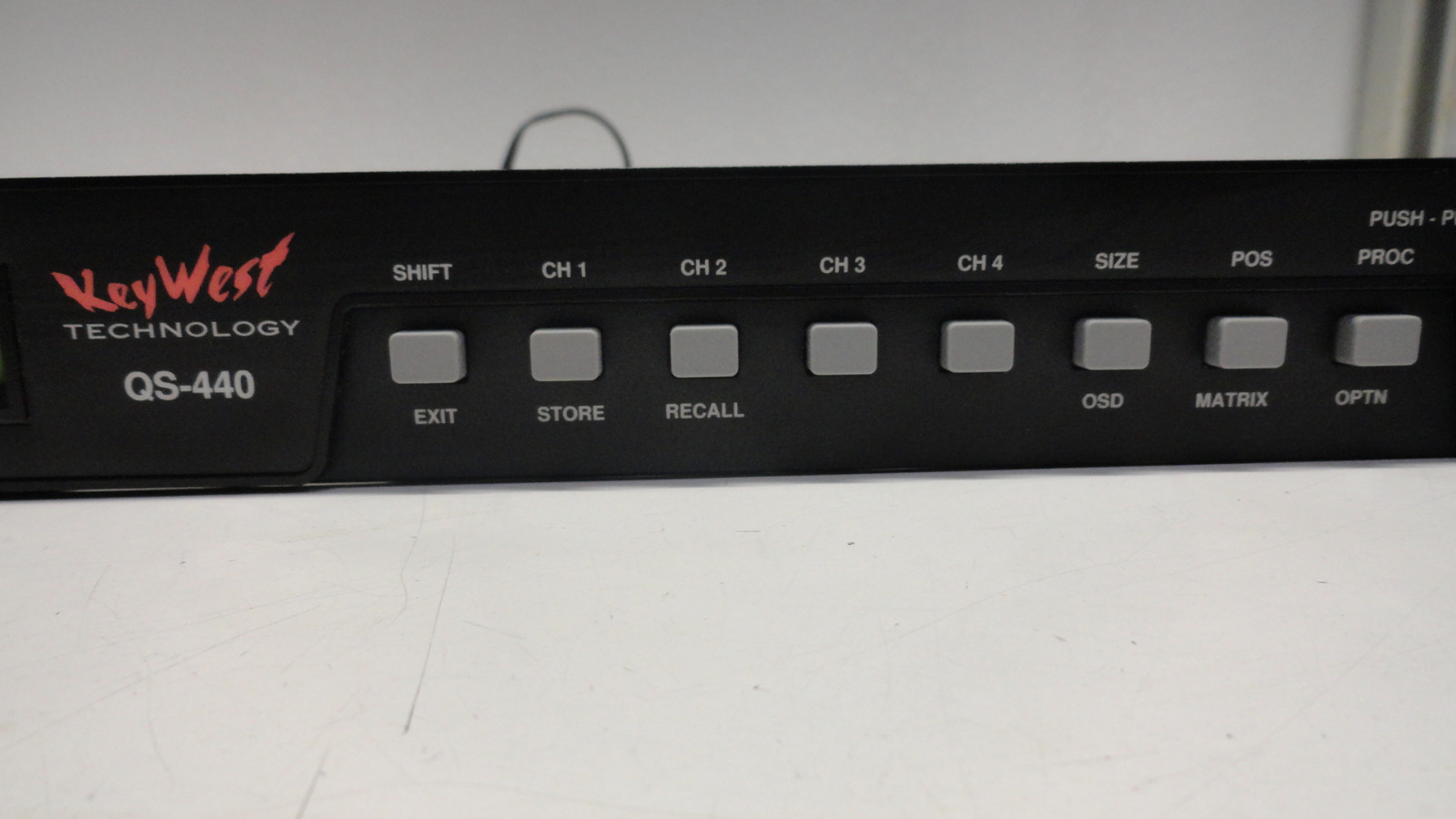Keywest Quad Split Multiple Input Display Resizing Device QS-440