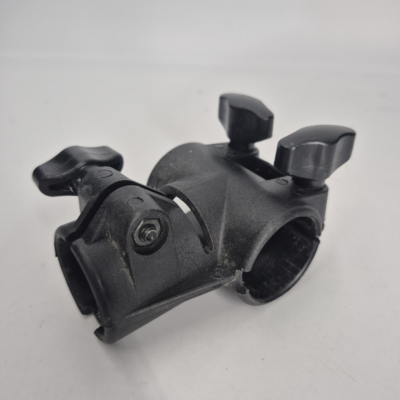 Yamaha T-Clamp / Joint Rack Pipe Holder Assembly DTX