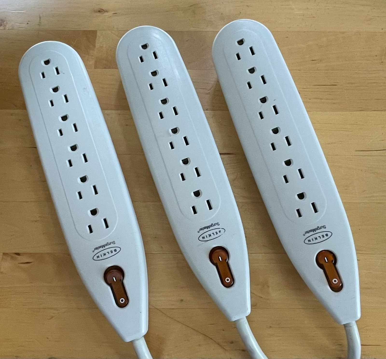 Belkin  SurgeMaster Surge Protector 6 Outlets 3 ft Heavy Gauge Cord, 15A 125VAC