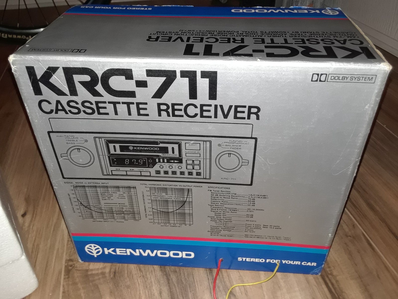 Kenwood KRC-711 am/fm cassette receiver nice working great shape