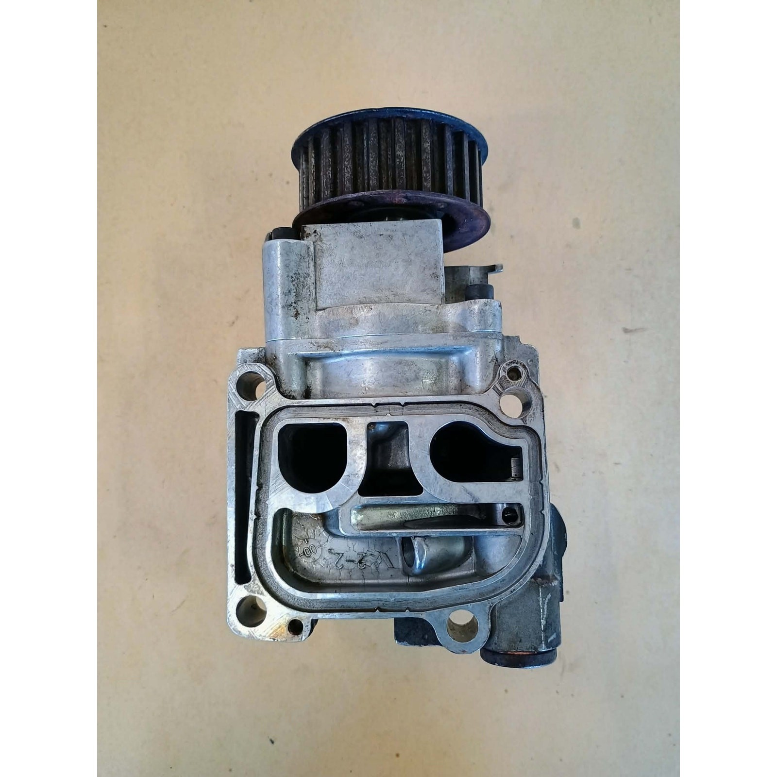 Deutz 1011F Oil pump assembly SHW0645 Used (S0014)