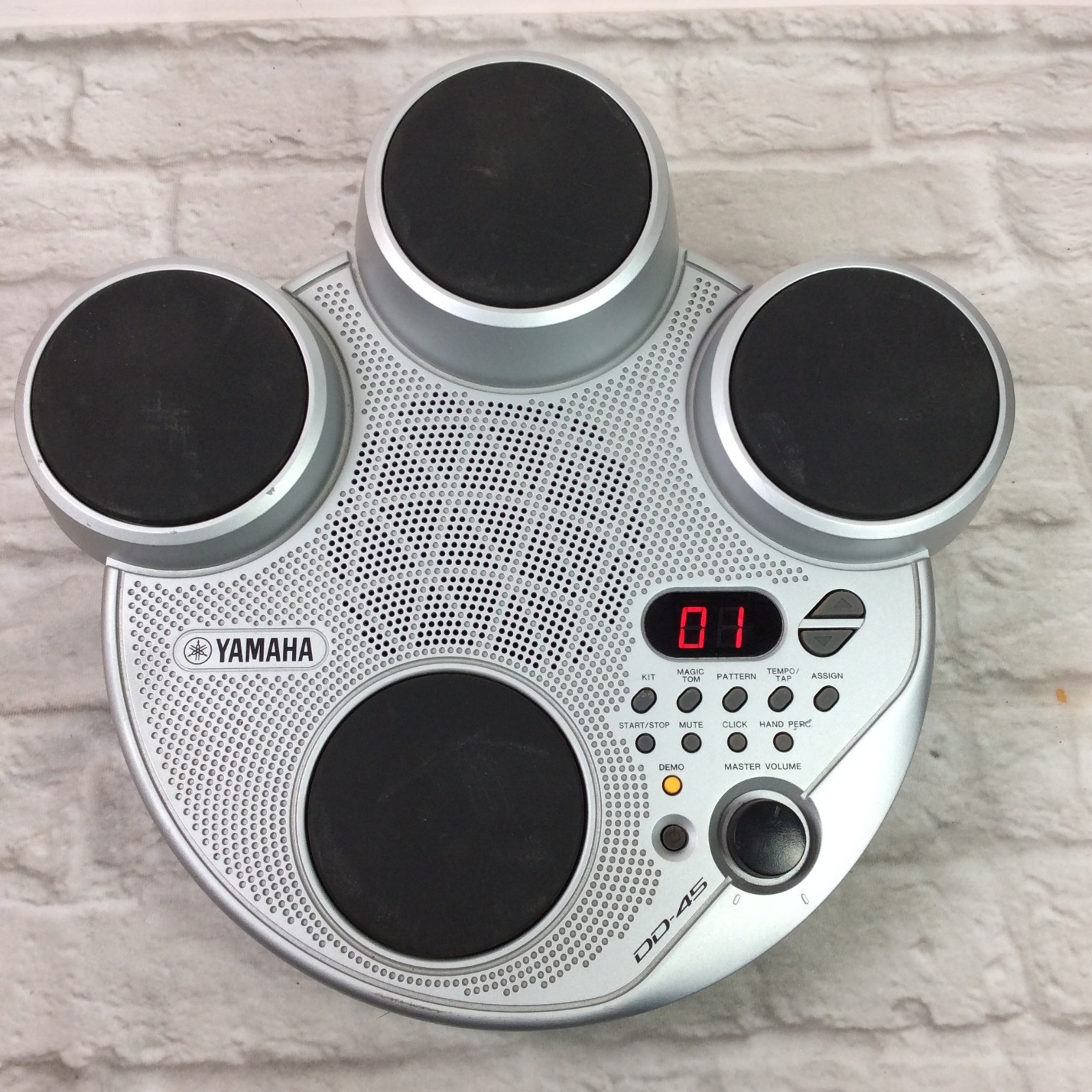 Yamaha Electronic Drum Machine DD-45 TESTED & WORKING