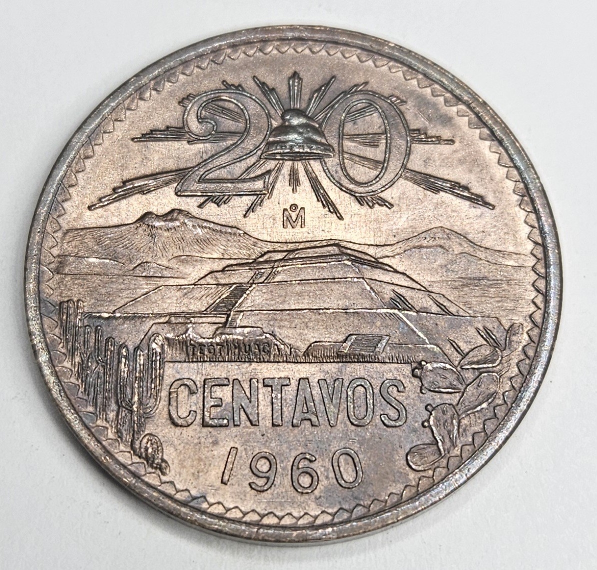 1960 Mexico 20 Centavos - Circulated Mexican Bronze World Coin - L6
