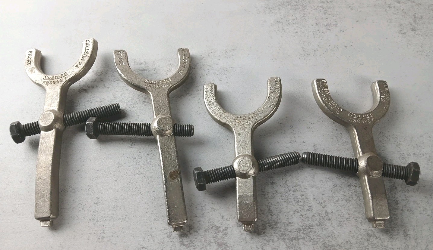 4 pcs Snap-On S8699B1 S8699B2 S8699B3 S8699B4 74-78 Mustang Alignment Tool Set