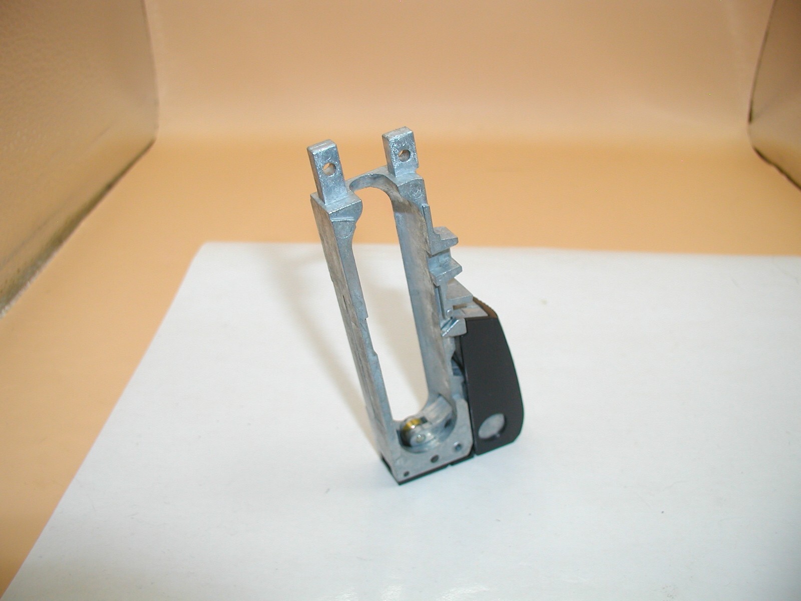 Winchester Air Pistol Model 11 - Cylinder Housing Assembly