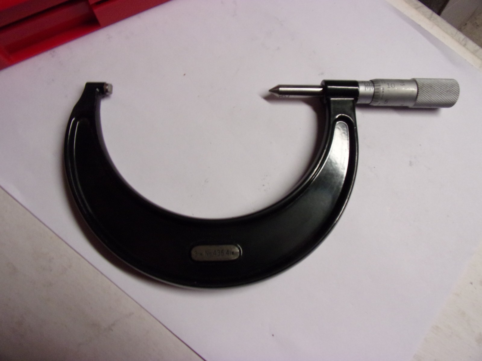 STARRETT  #585   3-4"  Screw Thread Micrometer 10-13 P.  V & Amer. Nat. UN & UNJ